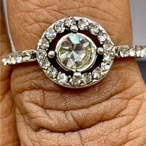 Silver Tone Solitaire Crystal Ring. Size 6